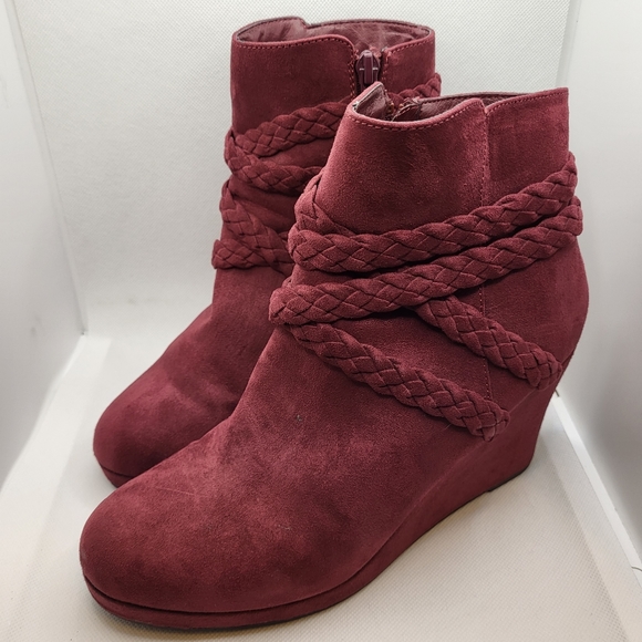 Unlisted Women's Wedges, Burgundy , 8.5 - Picture 2 of 13
